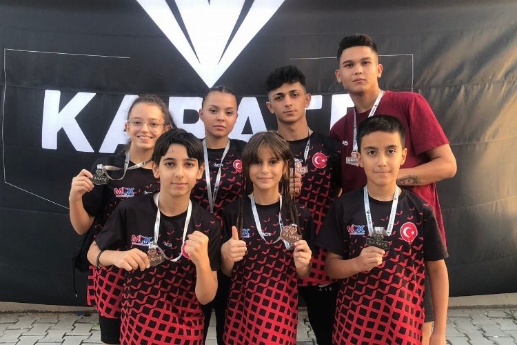Manisa Sporcuları 'Diamond Cup'tan 7 Madalya İle Döndü
