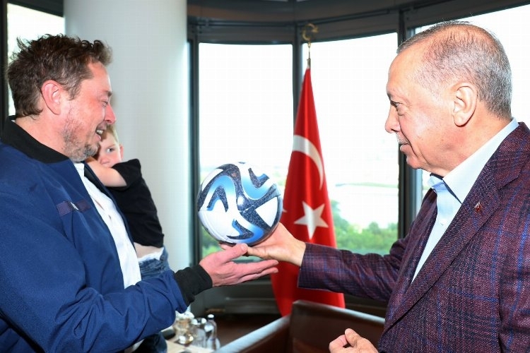 Erdoğan, Musk'a Türkiye İşbirliği Önerisinde Bulunuyor