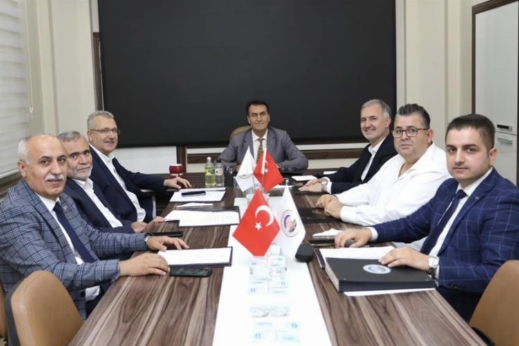 Bursa Belediyeler Birliği, İnegöl'de Toplantı Düzenledi