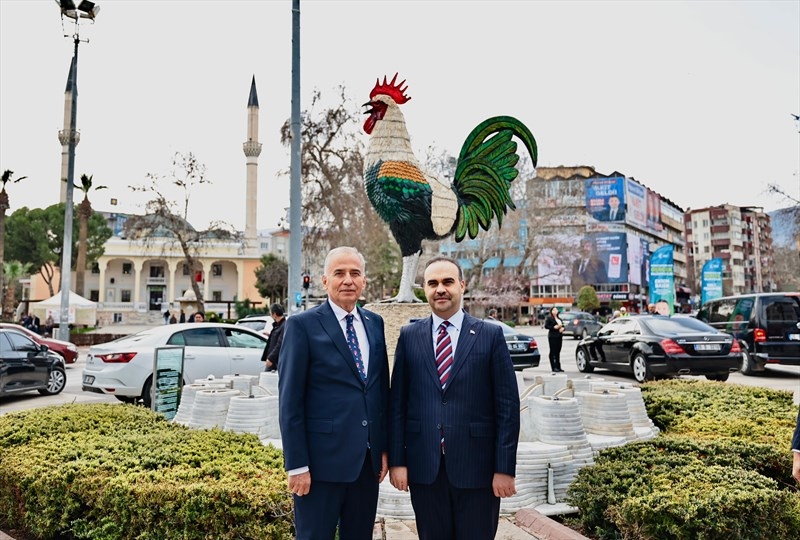 Bakan Kacır'dan Başkan Zolan'a Nezaket Ziyareti