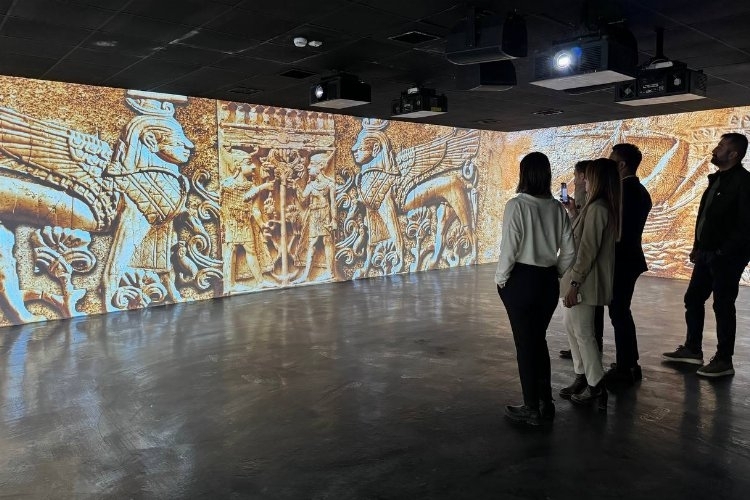İskenderun'da Dijital Deneyim Müzesi İlk Kez Ziyaretçilerini Ağırlıyor