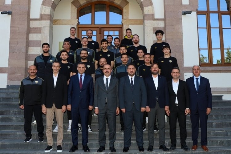 Başkan Altay'a Konya'da Yükselen Takımdan Ziyaret
