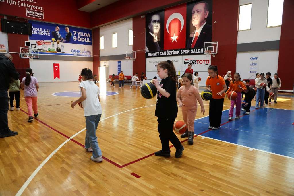 Canik'te Geleceğin Şampiyonları Keşfediliyor