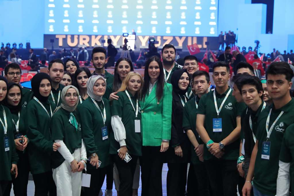 Karaaslan’dan “19 Mayıs Atatürk’ü Anma, Gençlik Ve Spor Bayramı” Mesajı