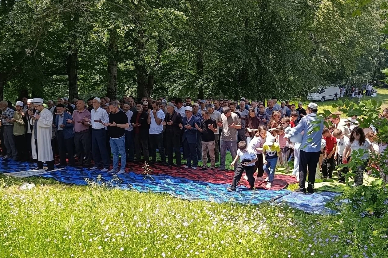 Pazaryeri’nde Geleneksel Yağmur ve Şükür Duası Yapıldı