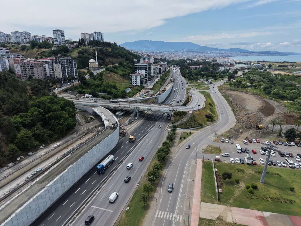 ÜÇ ÖNEMLİ PROJE İLE ULAŞIMDA “HIZLI ŞEHİR SAMSUN”