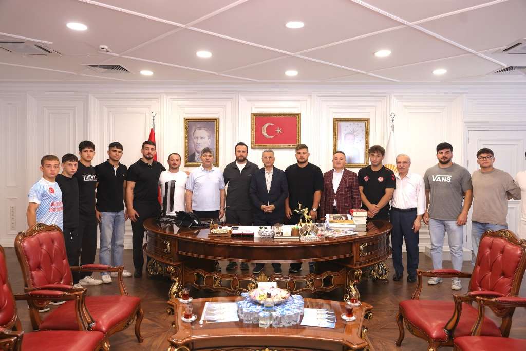 İlkadımlı Güreşçiler Kırkpınar’da Boy Gösterecek