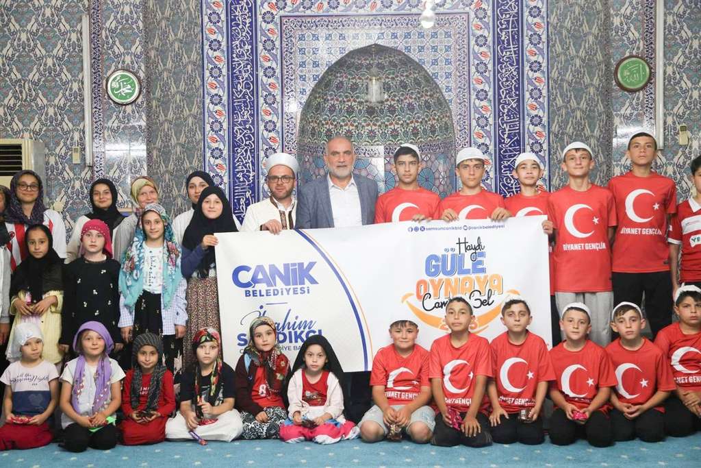 Canik'te Camiye Gelen Hediyeyi Alıyor: Başvuru Süresi Uzatıldı! 