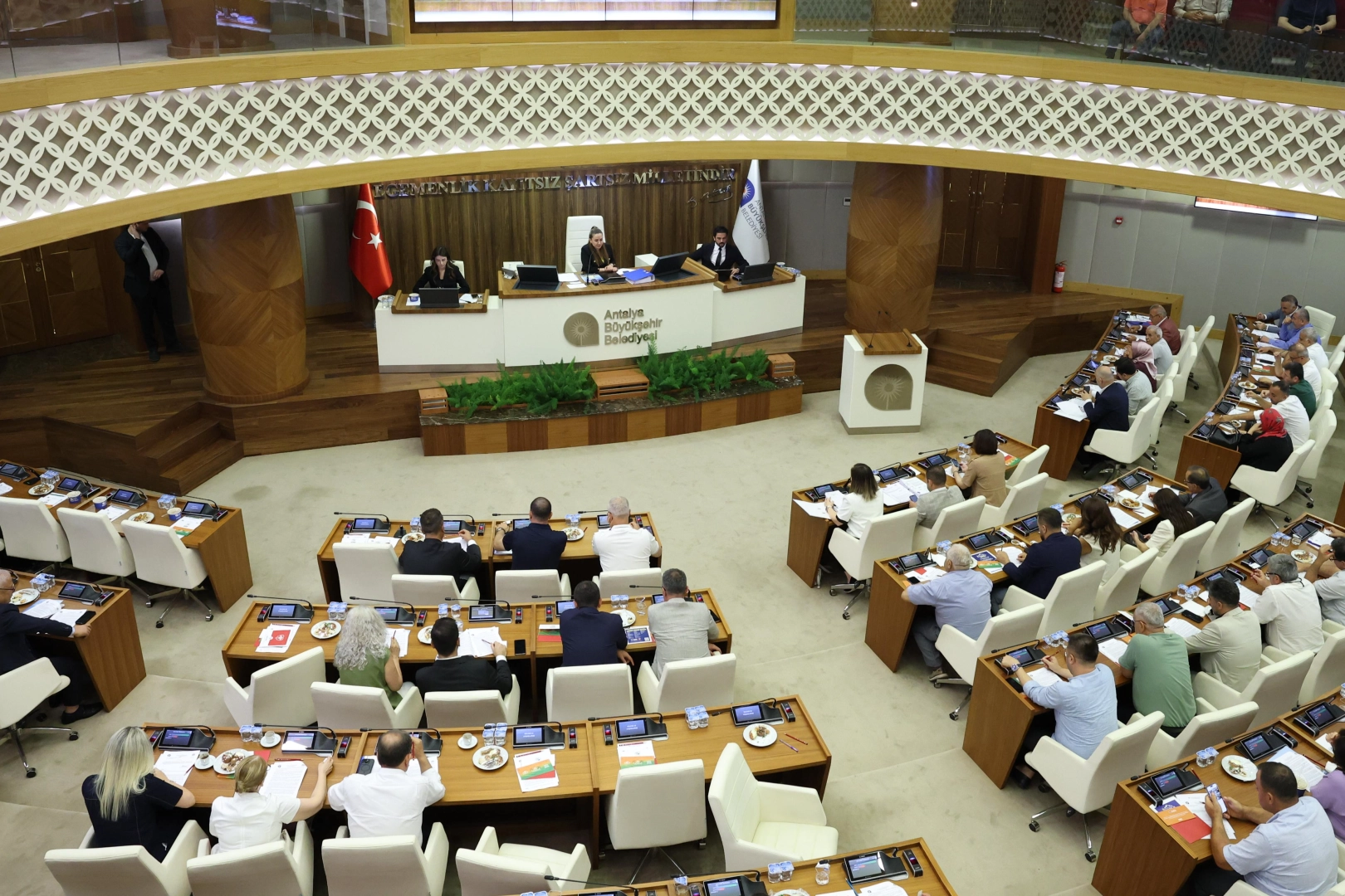 Antalya’da Ulaşım Atağı: Altyapı Güçleniyor
