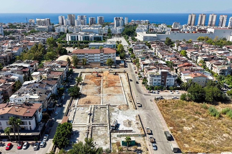 Muratpaşa’ya Yeni Spor Kompleksi: Fener’e Tenis ve Padel Kortları Geliyor