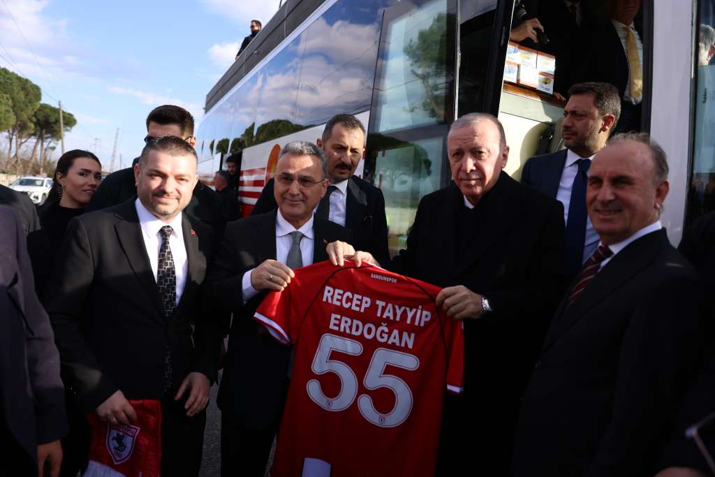 Başkan Kurnaz: ‘Kutlu Yolculuğumuz 25 Yaşında’