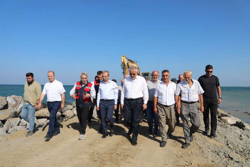 BAŞKAN KILIÇ, “BAFRA’MIZIN SAHİL HATTI GÜVENCE ALTINA ALINIYOR”