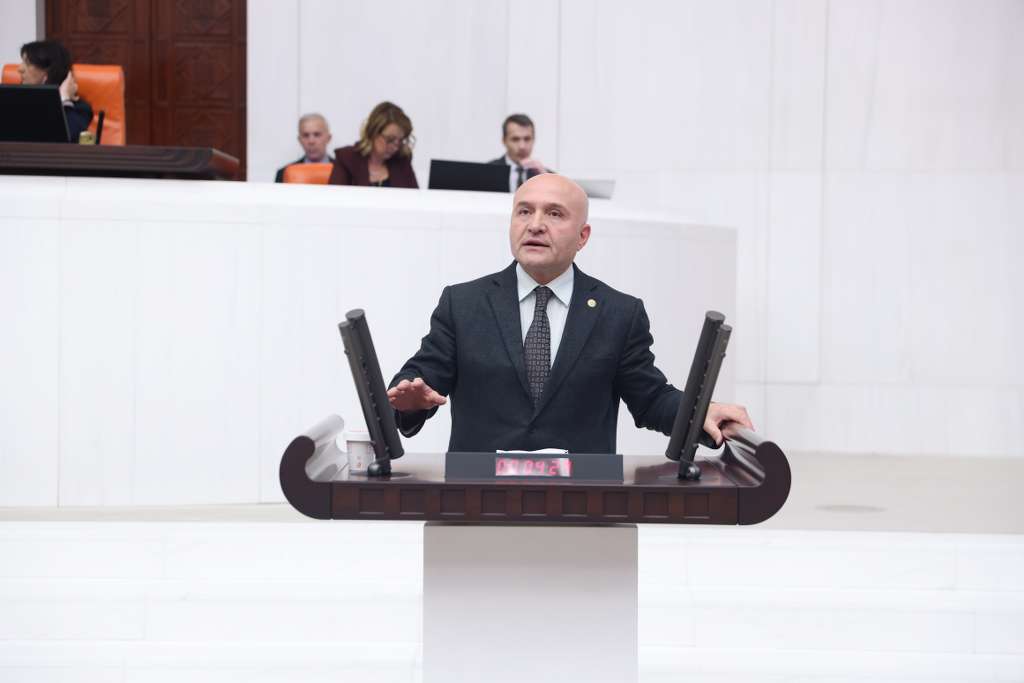 19 Mayıs Lisesi için tepki: “Yıkım kararı var, yapım kararı yok!”