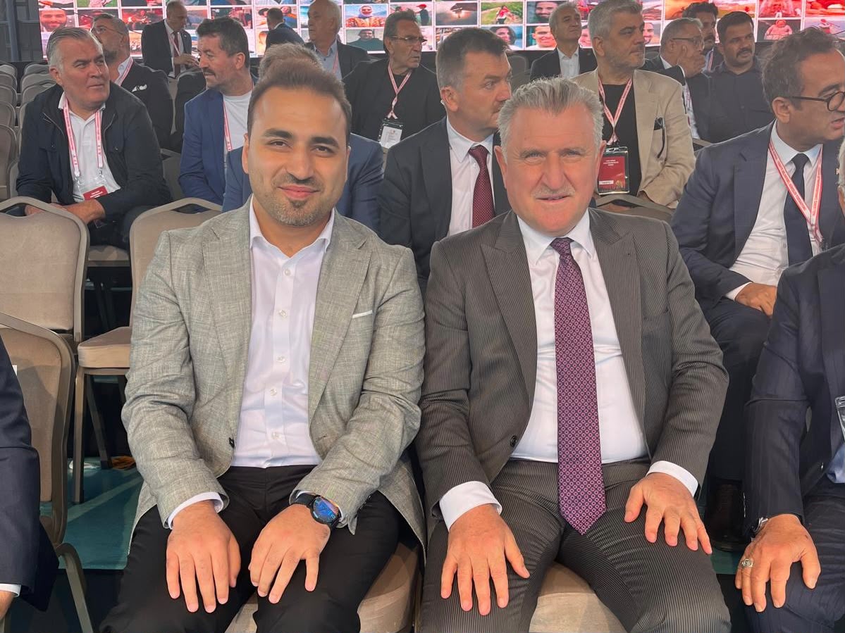 Başkan Gül, Bakan Bak ile Vezirköprü’nün Projelerini Görüştü