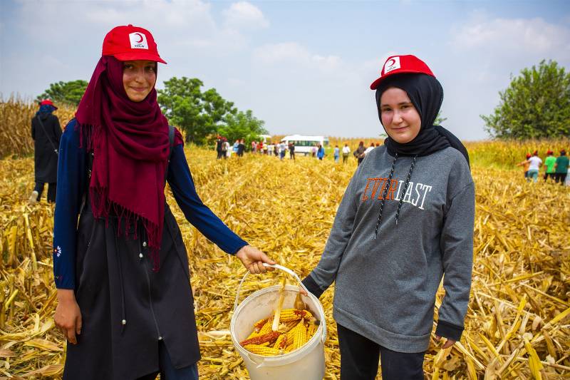 Gençler Kızılay Kampında Tarım ve Üretimi yaşayarak öğreniyor