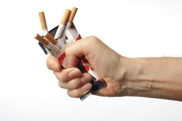 Sigarayı bırakamamanızın nedeni bu olabilir!