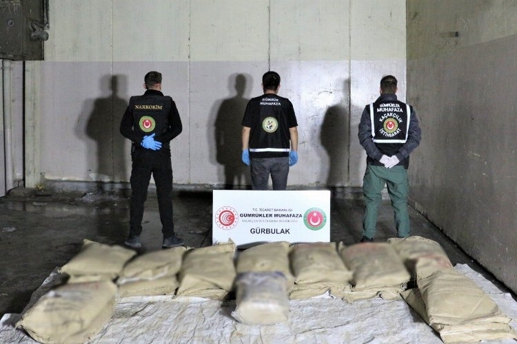 Gürbulak Sınırı'nda dev operasyon : 305 kilogram uyuşturucu ele geçirildi
