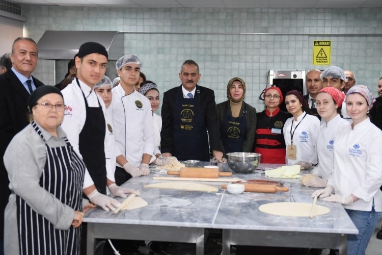 Kapadokya'da Türkiye'nin ilk gastronomi lisesi  açıldı