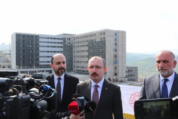 Ticaret Bakanı Muş'tan Samsun Şehir Hastanesi açıklaması! Mart'ta hizmete girecek