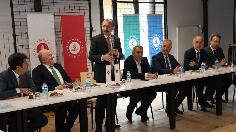 Ticaret Bakanı Mehmet Muş Samsun Üniversitesini Ziyaret Etti