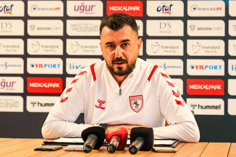 Samsunspor Antrenörü Emre Bayraktar'dan açıklama