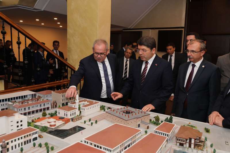 Bakan Tunç, Başkan Demir’i ziyaret etti