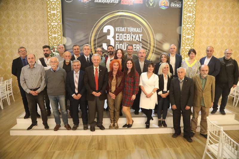 3. Vedat Türkali Edebiyat Ödülleri sahiplerini buldu