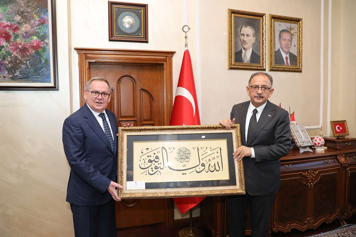 Bakan Özhaseki, Başkan Demir’i ziyaret etti