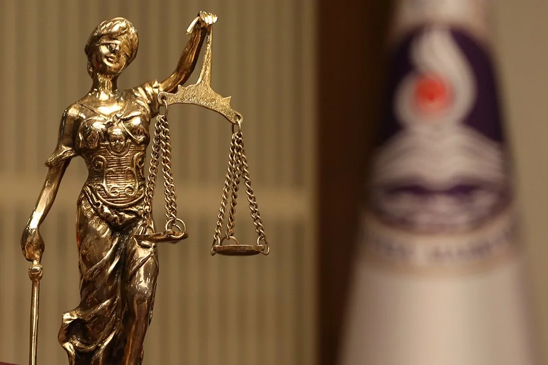 AYM’den Yoksulluk Nafakası Düzenlemesine İptal Kararı